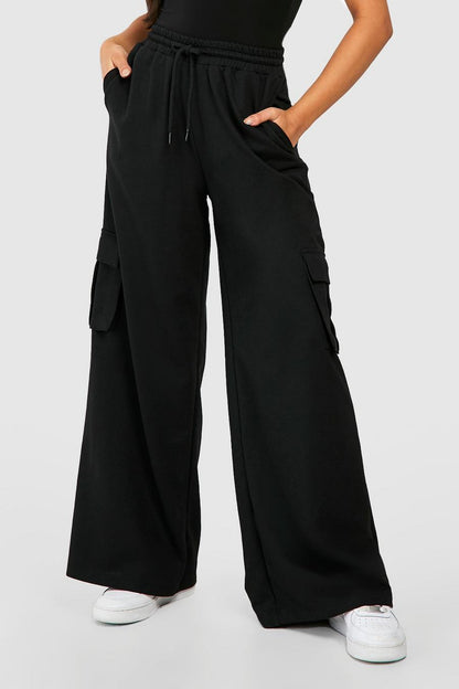 CARGO POCKET DETAIL WIDE LEG JOGGER