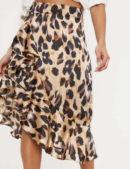 Leopard print side cut skirt