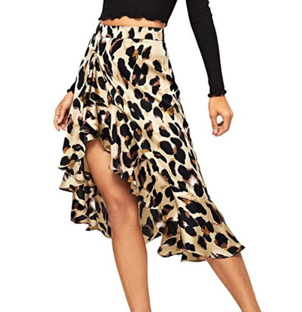 Leopard print side cut skirt