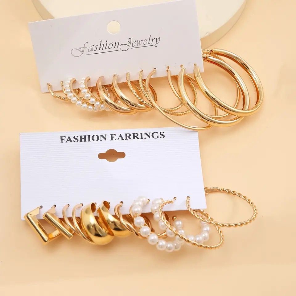 Golden Glamour Hoops